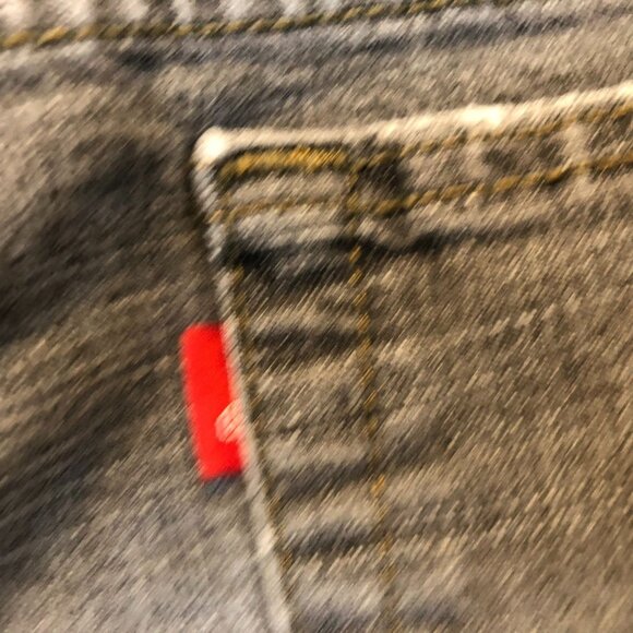 Levi's Women's 515 Jeans Size 16 Low Rise Bootcut Black Denim Medium Wash Y2K - Picture 13 of 16